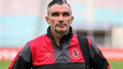 مدرب الأهلي يعلن تشكيل الفريق في مواجهة 