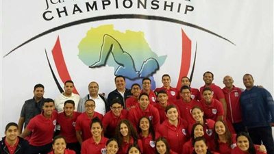 منتخب مصر يحصل على ذهبية وفضية في بطولة إفريقيا للسباحة