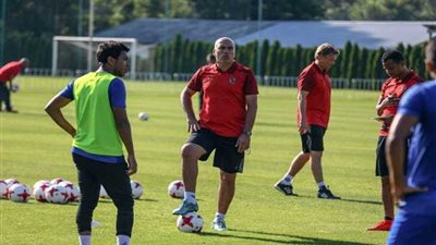الأهلي يخوض تدريبه في موعد مباراة حوريا الغيني.. واجتماع لمشاهدة تسجيلات الفريق