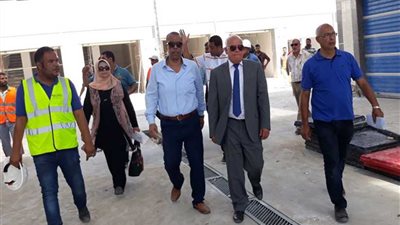 محافظ بورسعيد يوجه بسرعة الانتهاء من سوق الأسماك الجديد تمهيدًا لافتتاحه خلال الفترة القادمة