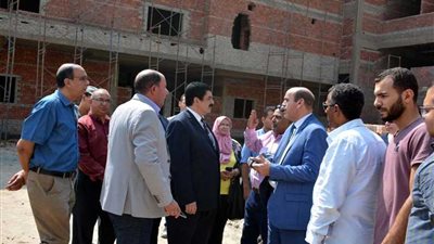 محافظ القليوبية يتفقد إنشاءات مستشفى القناطر الخيرية المركزى الجديد