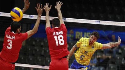 منتخب مصر يخسر أمام البرازيل في أولى مبارياته ببطولة العالم للكرة الطائرة