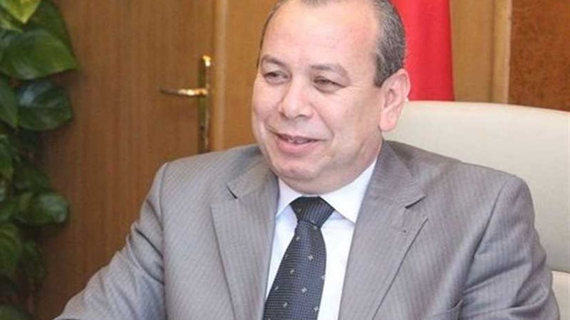 إحالة 13 موظف للتحقيق