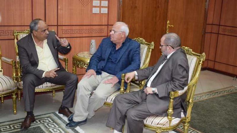 محافظ بورسعيد يبحث