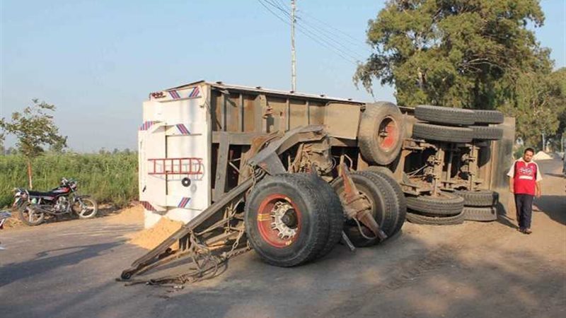 طريق الموت يحصد أرواح