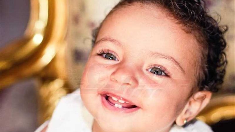 خديجة.. ملاك أصابه