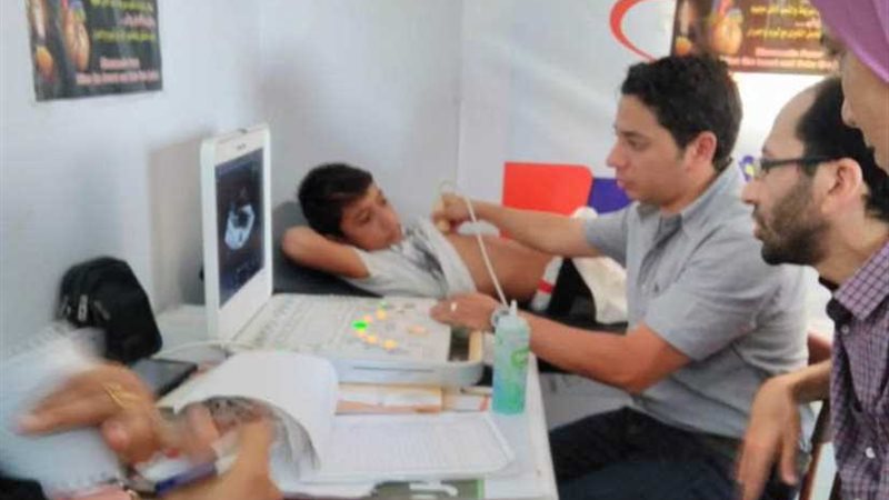 فحص 270 طفلًا في