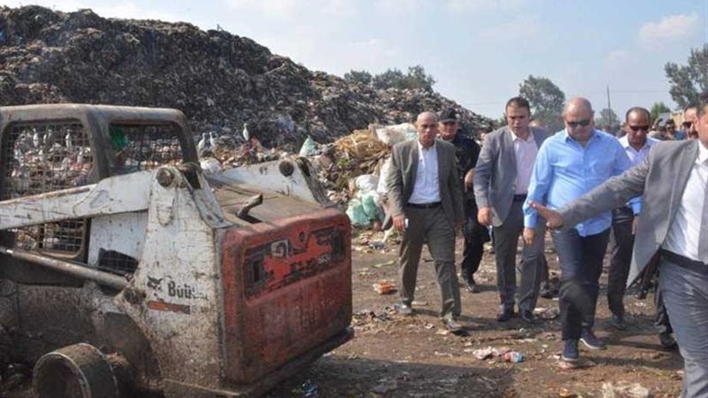 استبعاد رئيس مركز