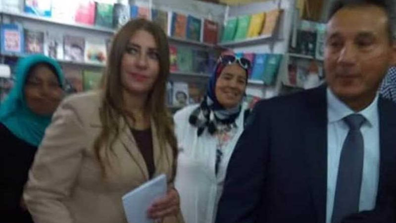 افتتاح معرض للكتاب