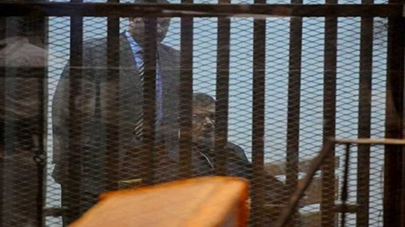 بدء محاكمة مرسى وآخرون