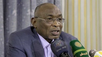 نائب الرئيس السوداني يبحث التقرير الدوري الشامل لحقوق الإنسان