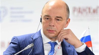 وزير المالية الروسي ووزير الطاقة الأمريكي يتفقان على ضرورة مواصلة الحوار بين البلدين