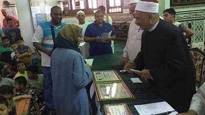 تكريم ٣٦٠ من حفظة القرآن الكريم بوسط الإسكندرية