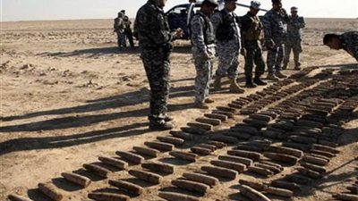 القوات العراقية تعثر على مخبأ للأسلحة والمتفجرات شرق بعقوبة