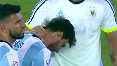 شاهد ..أسوأ لحظة في حياة ميسي