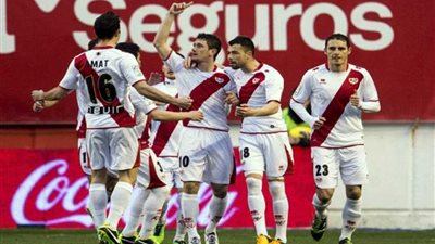 رايو فاليكانو يفوز على هويسكا في الدوري الإسباني