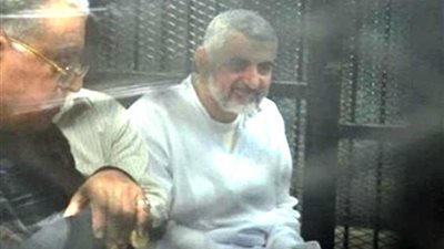 غدا.. محاكمة مالك وآخرين بالإضرار بالاقتصاد القومي