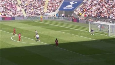 جماهير ليفربول تغضب من ماني بسبب صلاح ..