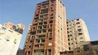 في الغربية: الأبراج المخالفة تتحدى وقرارات الإزالة حبر على ورق