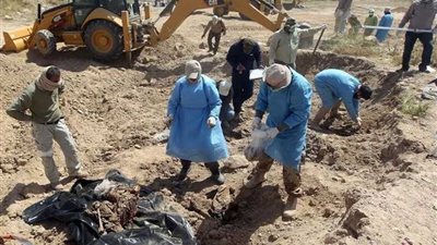 العثور على مقبرة جماعية تضم رفات إيزيديات شمال الموصل بالعراق