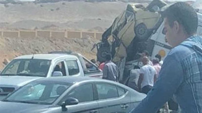 مصرع 2 وإصابة 6 في