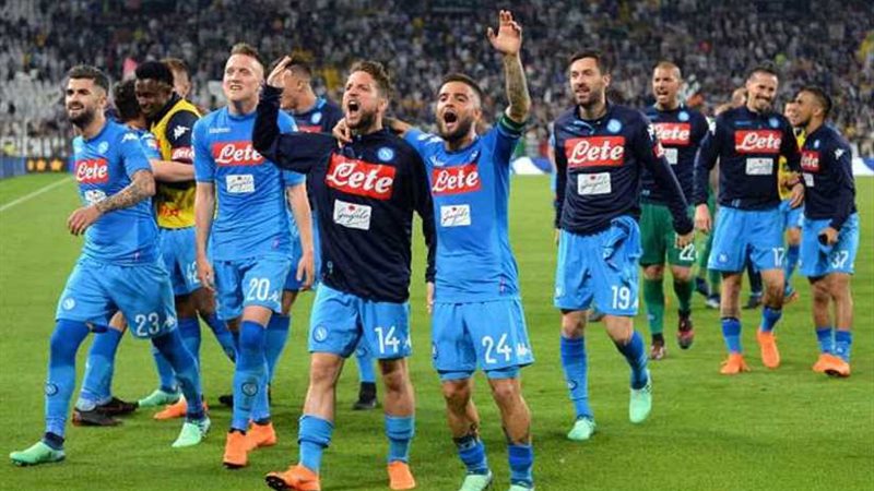 نابولي يفوز علي فيورنتينا