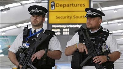 الشرطة البريطانية تعلق على أنباء وقوع 