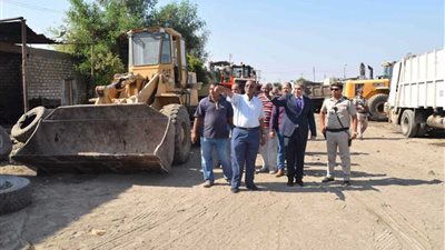 محافظ المنيا يوجه بتكثيف المتابعة لمخرات السيول وصيانة المعدات