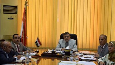 جامعة بنها تبحث شغل وظيفتي مدير عام كليتي العلوم والطب البيطري