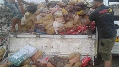 ضبط 3 أطنان لحوم ودواجن فاسدة بثلاجة فى الخانكة