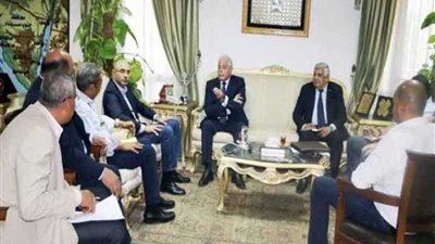 محافظ جنوب سيناء يستقبل أولى لجان التنسيق لمنتدى شباب العالم