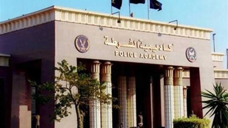 انتظام الدراسة بكلية