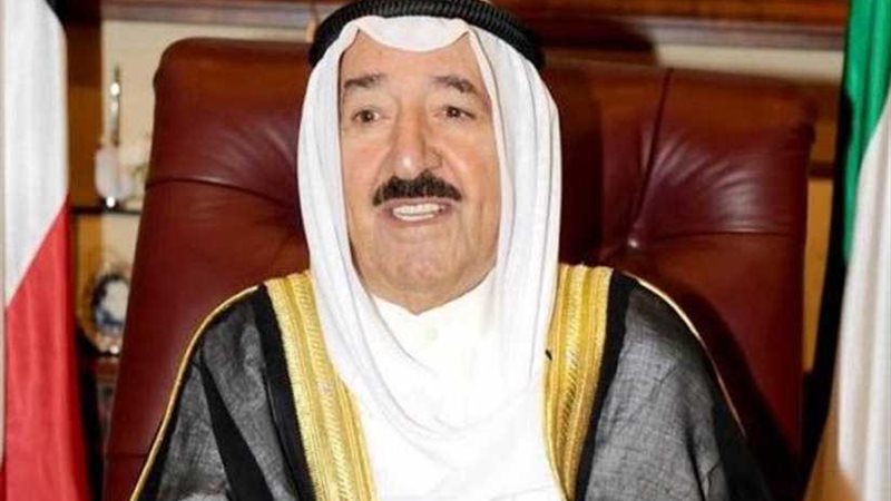 أمير الكويت يهنئ