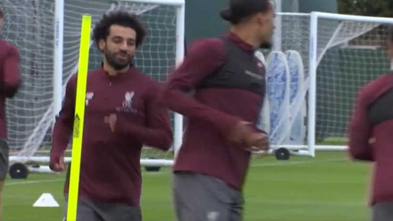 شاهد..صلاح يتجاوز