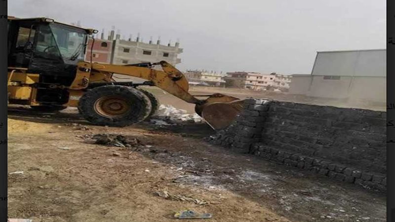 إزالة 16 حالة تعدٍ