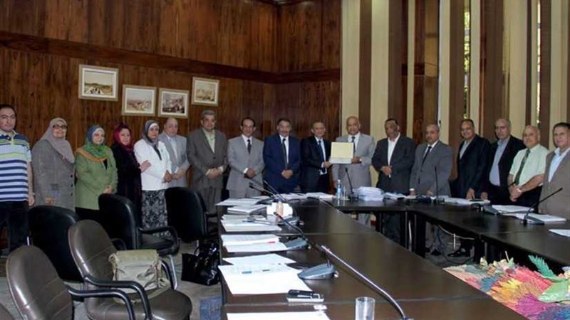 جامعة طنطا تكرِّم