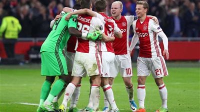 أياكس الهولندي يفوز على أيك أثينا اليوناني بثلاثية نظيفة في دوري أبطال أوروبا