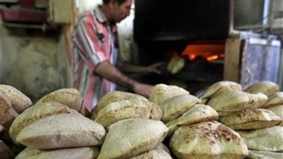 التموين تنفى وجود عجز في حصص الدقيق المدعمة وظهور طوابير أمام المخابز