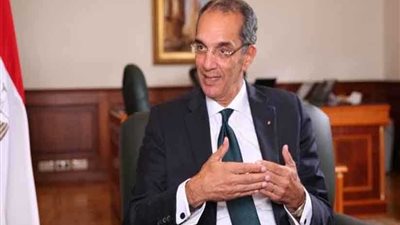 وزير الاتصالات يبحث مع سفير الهند بالقاهرة جذب الاستثمارات