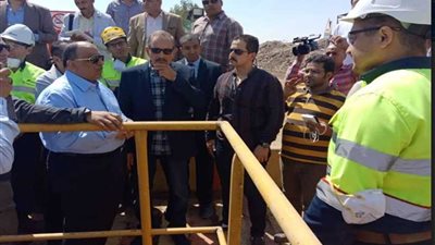 وزير التنمية المحلية يتفقد عددًا من المشروعات في أسيوط.. (صور)
