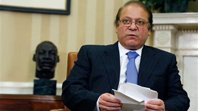 إطلاق سراح رئيس وزراء باكستان الأسبق نواز شريف وابنته