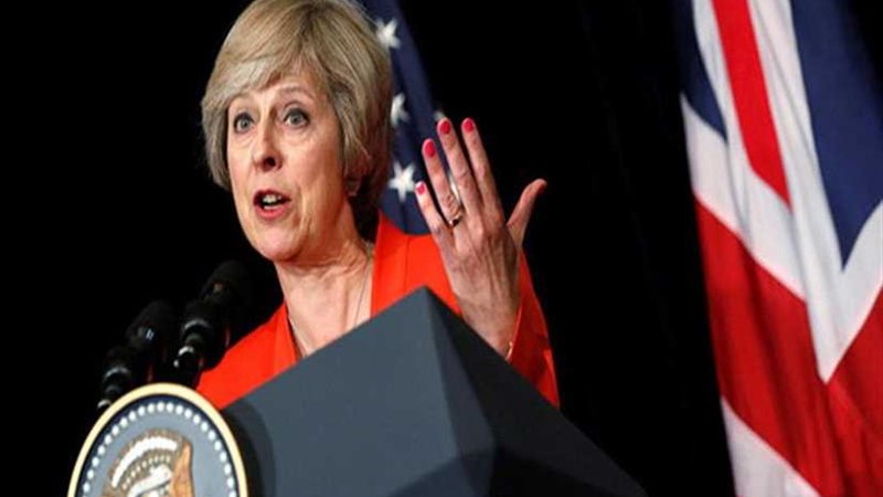 تريزا ماي تنفي إجراء