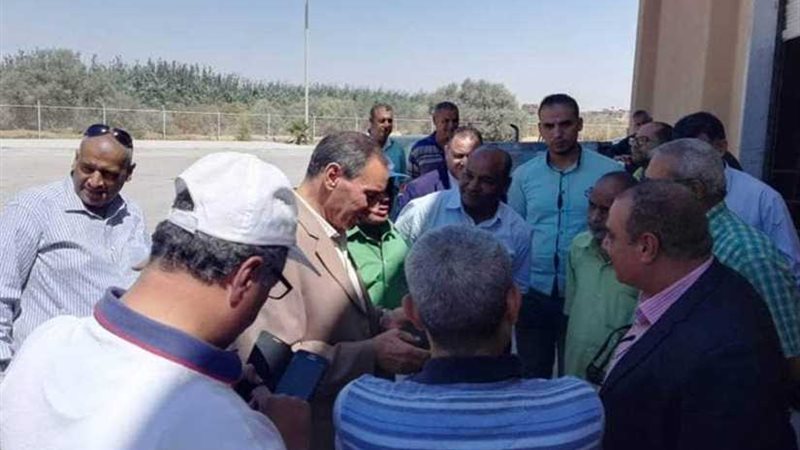 العشري وعزب يتفقدان