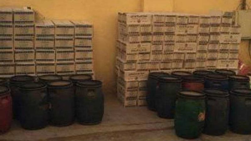 ضبط 20 طن مواد خام