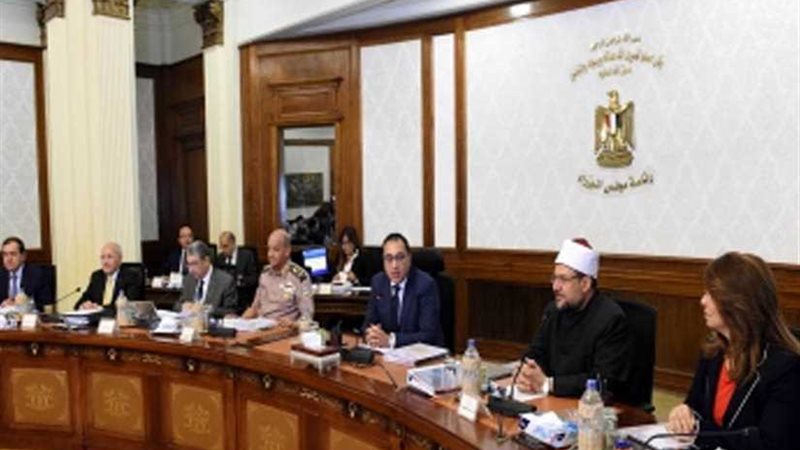 الحكومة تنفى تطبيق