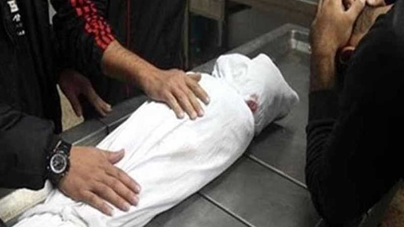 مصرع طفلة إثر سقوطها