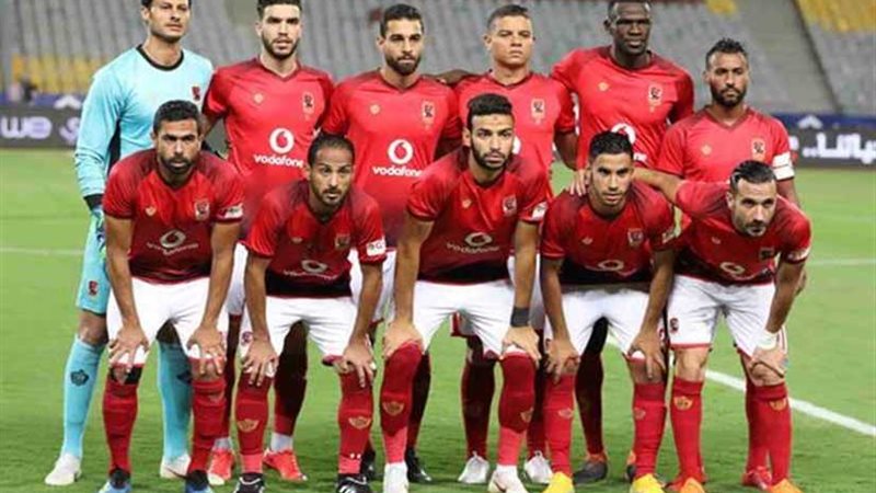 20 لاعبا في قائمة