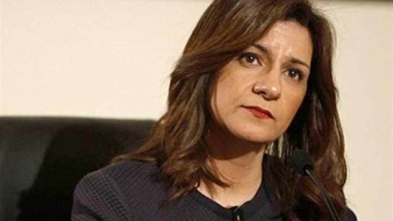 وزيرة الهجرة تدشن