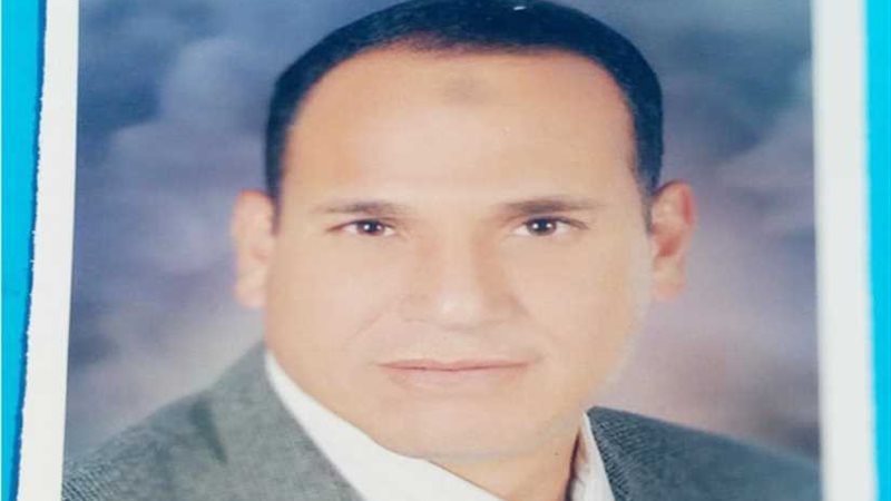 عالم كيمياء مصري