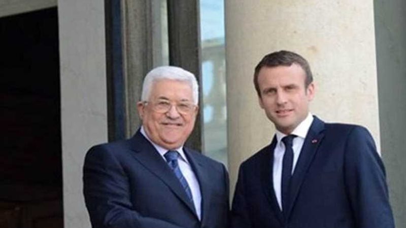 ماكرون خلال لقائه